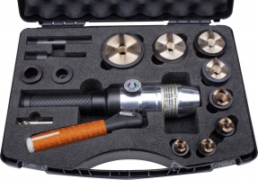 Coffret électricien complet avec pompe hydraulique et emporte-pièces pour INOX tristar plus